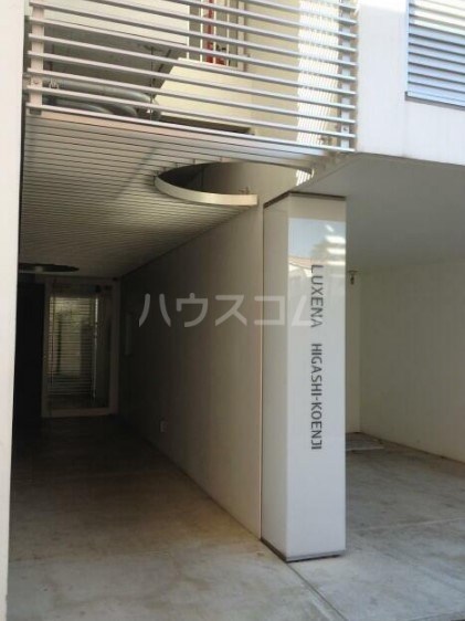 15/25 エントランス