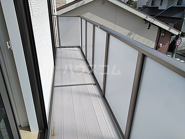 19/30 バルコニー