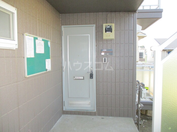 14/20 エントランス