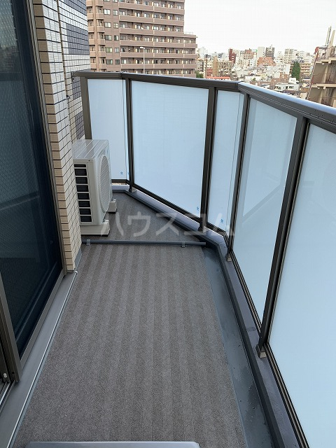 19/30 バルコニー