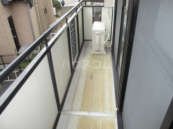 13/21 バルコニー