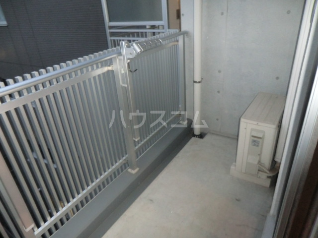 23/30 バルコニー