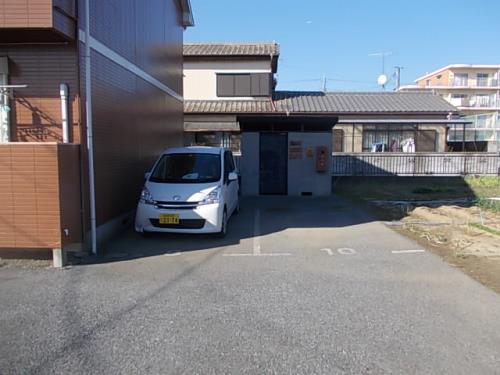 15/16 駐車場