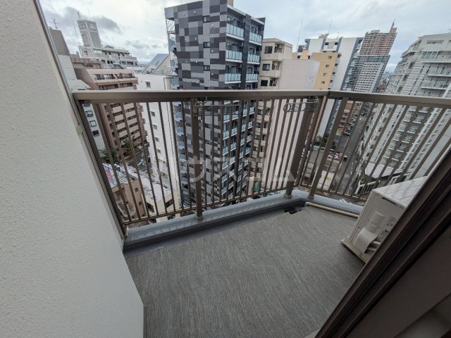 19/30 バルコニー