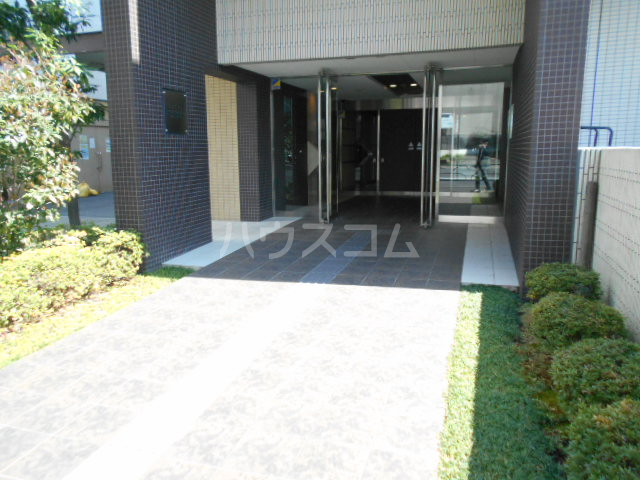 16/24 エントランス