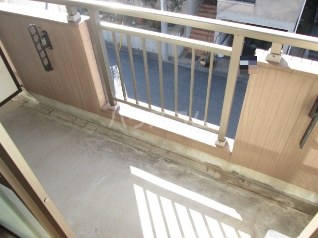17/23 バルコニー