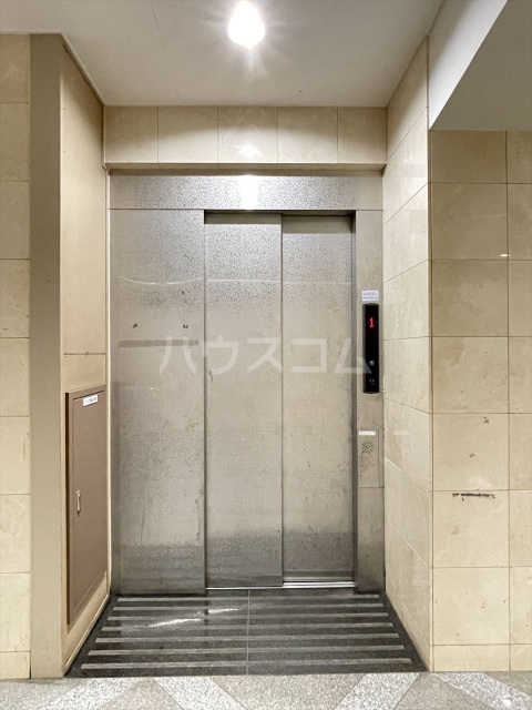 3/5 エントランス