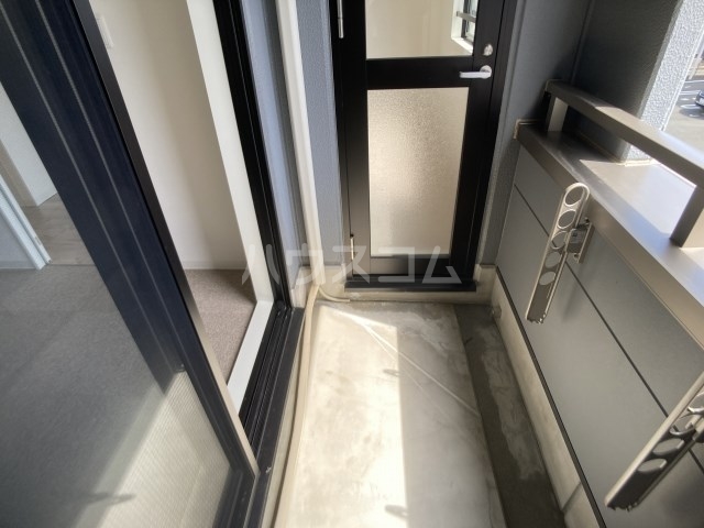 19/30 バルコニー