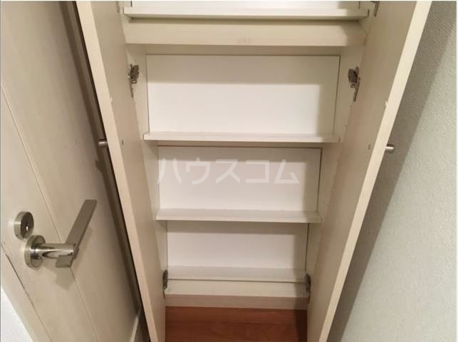 5/18 玄関