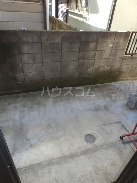 21/30 バルコニー