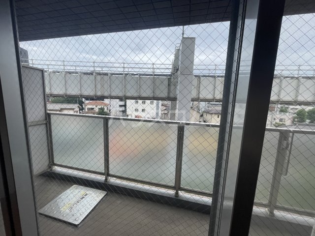 21/30 バルコニー