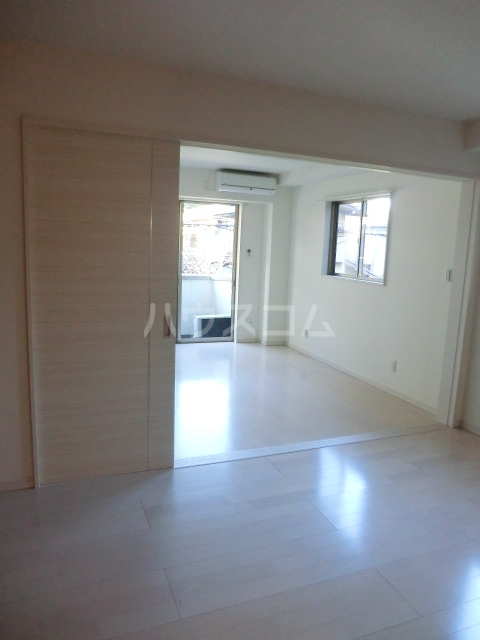 5/30 リビング/ダイニング