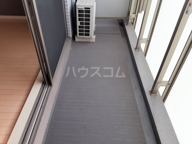 21/30 バルコニー