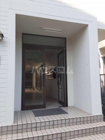 16/24 エントランス