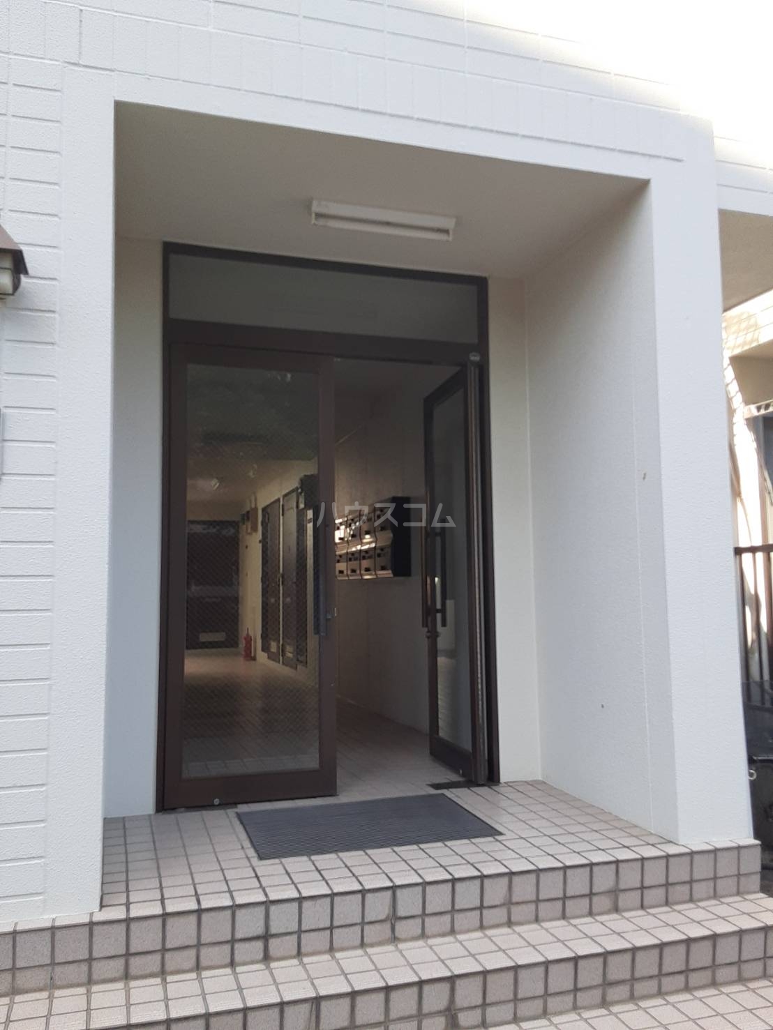 16/24 エントランス