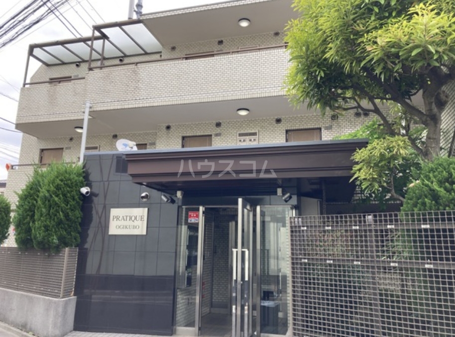 13/14 エントランス