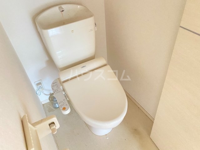 13/30 トイレ