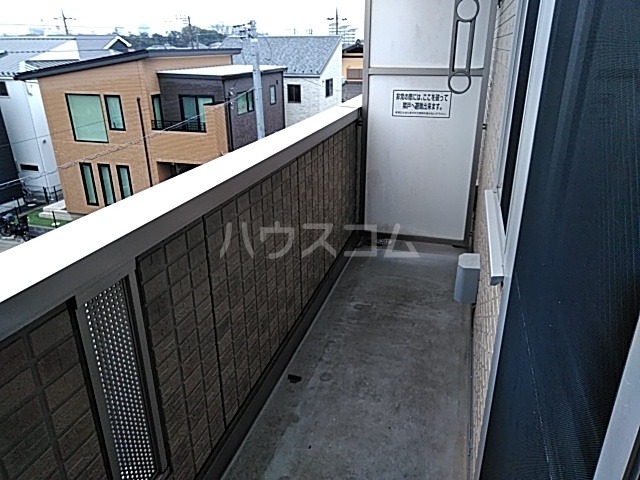 17/27 バルコニー