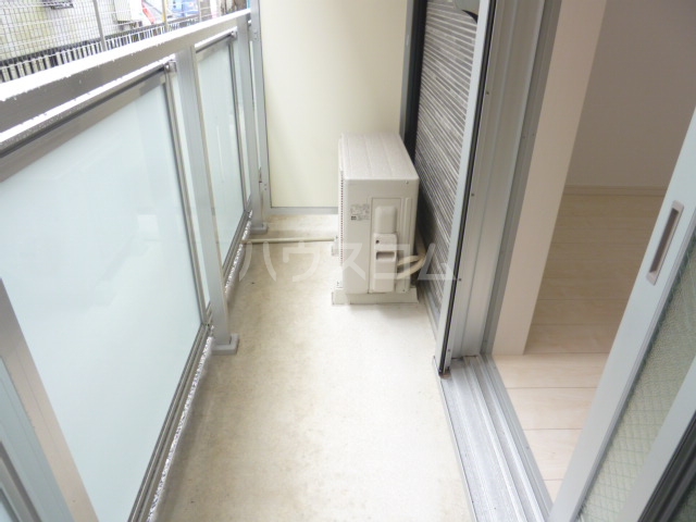 19/30 バルコニー