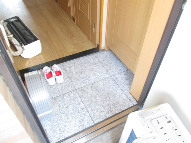 7/24 玄関