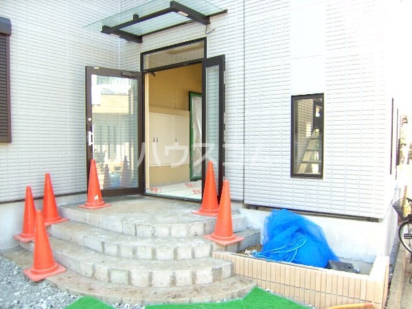 17/26 エントランス