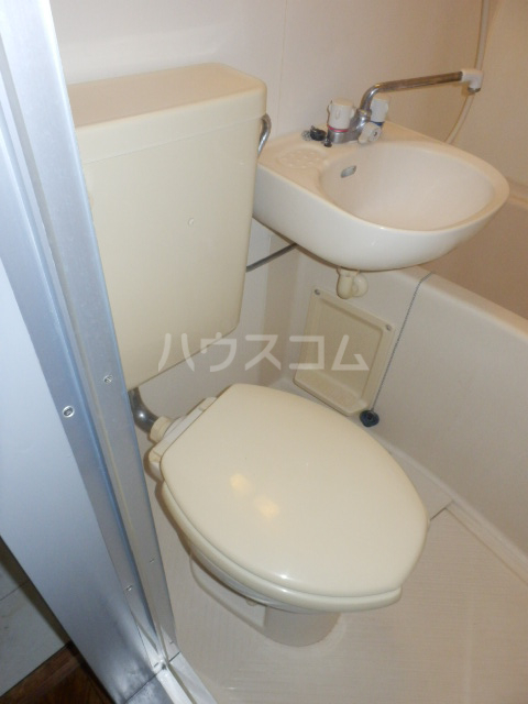 16/30 トイレ