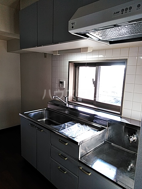 16/30 キッチン