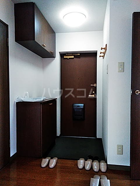 15/30 玄関