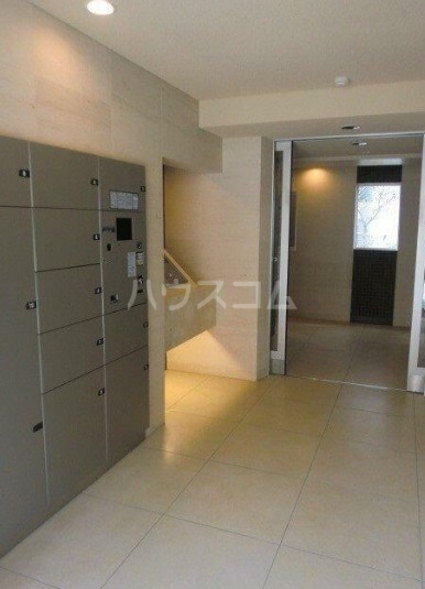 13/24 エントランス