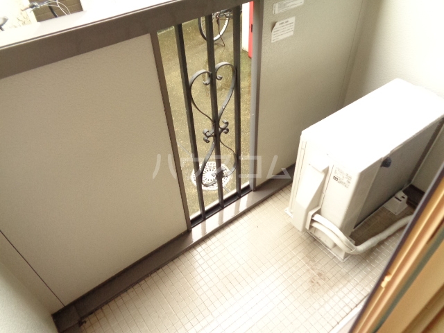 19/28 バルコニー