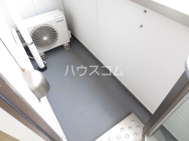 23/30 バルコニー