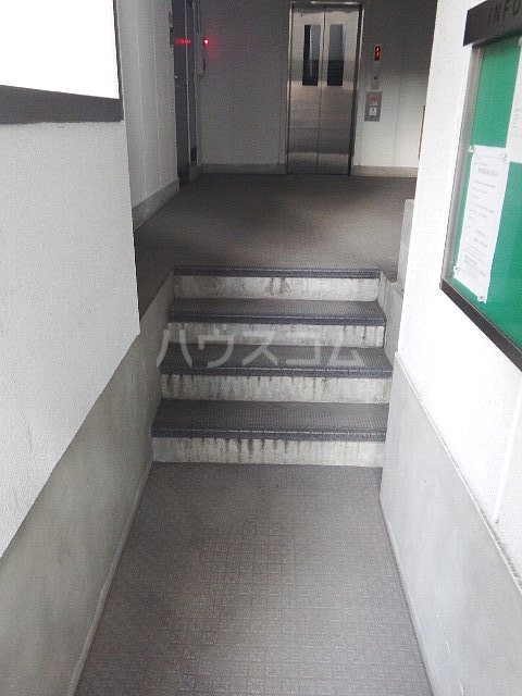 2/10 エントランス