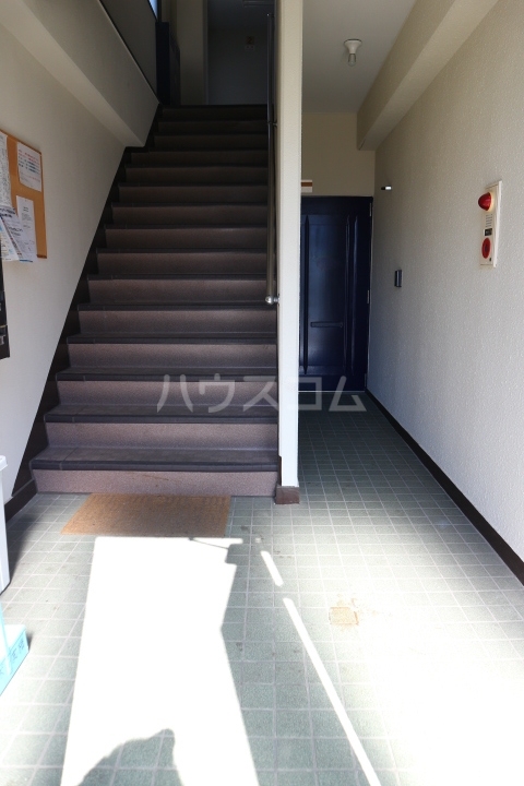 2/10 エントランス