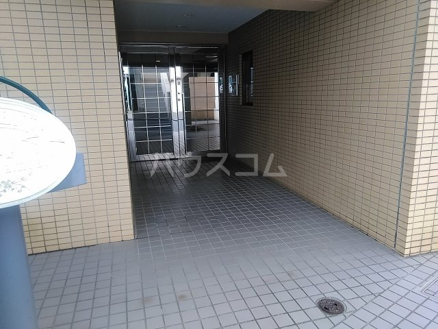 3/5 エントランス