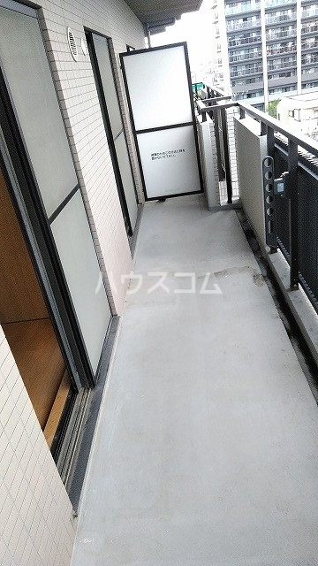 13/28 バルコニー