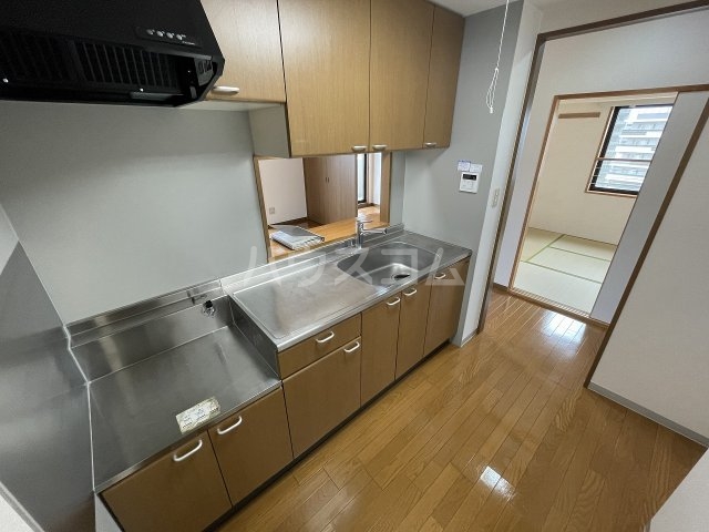 13/30 キッチン