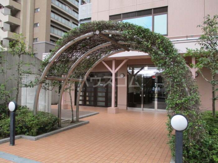 14/16 エントランス