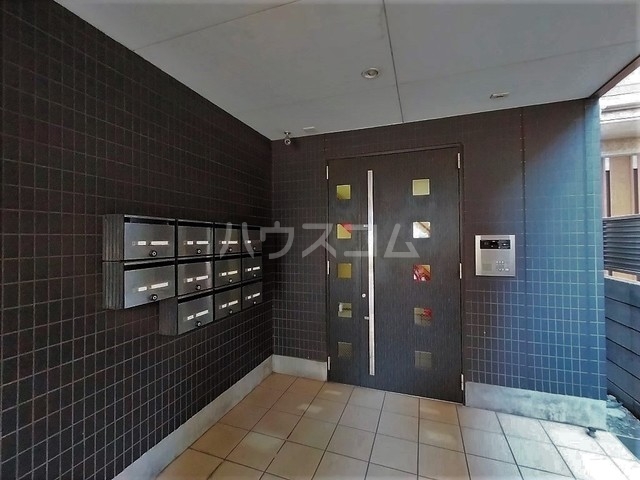 4/5 エントランス