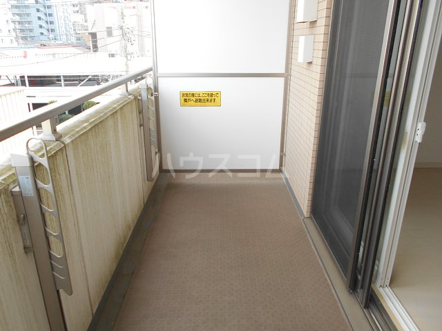 21/30 バルコニー