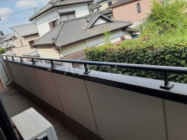 20/30 バルコニー
