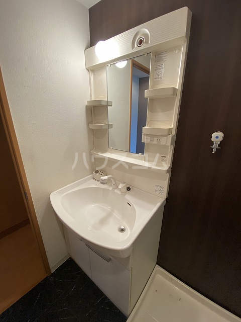 17/30 洗面