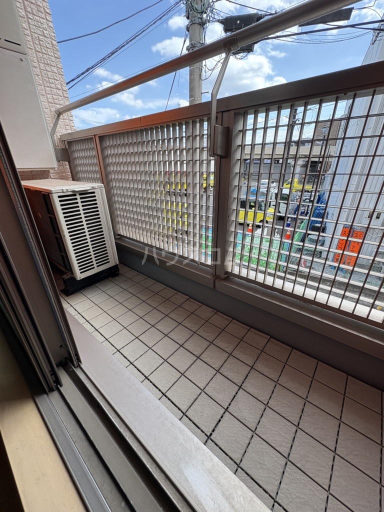 20/30 バルコニー