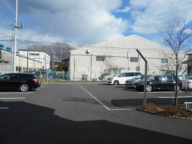 21/27 駐車場