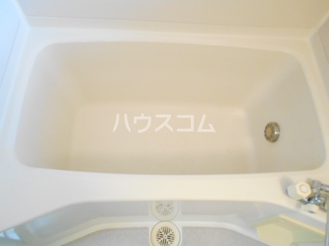 16/30 浴室
