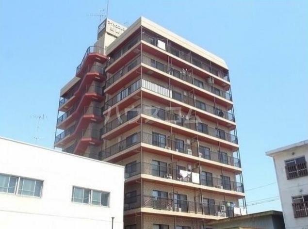 1/4 外観