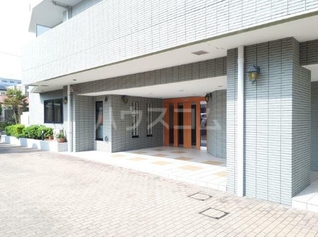 15/25 エントランス