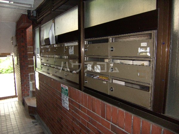 2/10 エントランス