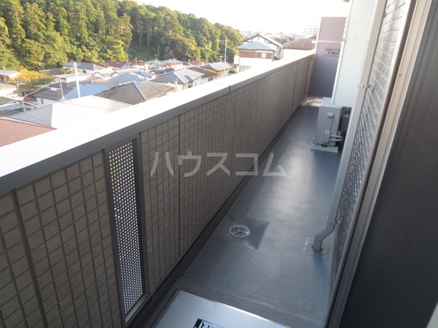 16/25 バルコニー