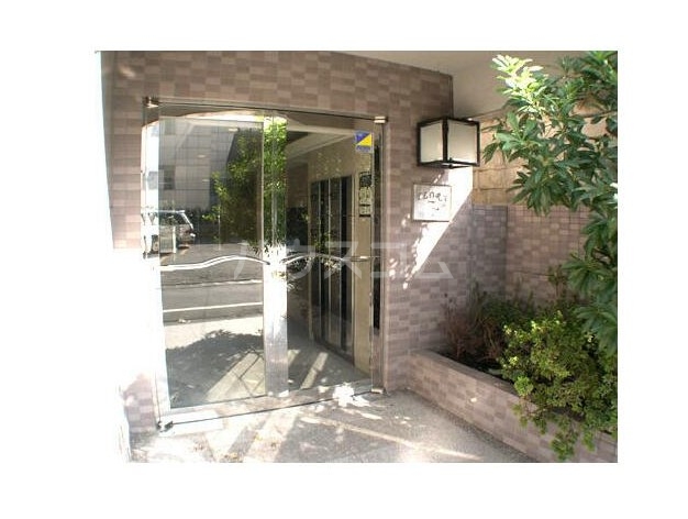 2/8 エントランス