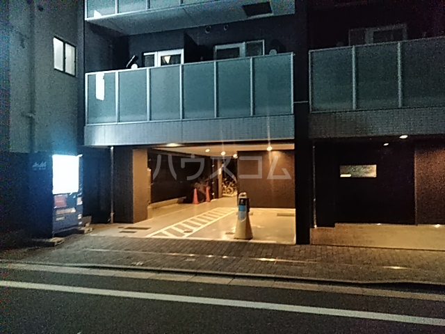 29/30 エントランス